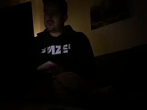 Snapshot of Fuckbuddy36 chatting on December 2024 12:51:02 AM Fuckbuddy36 online show from December 2024 12:51:02 AM