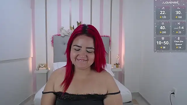 Snapshot of Mariana_Rojas chatting on January 2025 08:31:01 AM Mariana Rojas online show from January 2025 08:31:01 AM