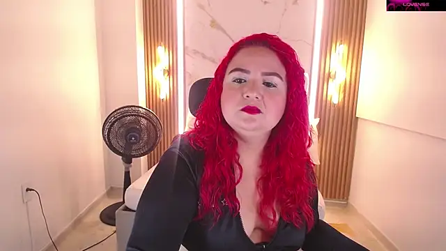 Mariana Rojas online show from May 2026 05:04:01 AM
