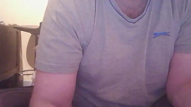 Snapshot of vimilili chatting on December 2024 09:00:01 PM vimilili online show from December 2024 09:00:01 PM