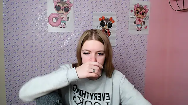 Snapshot of AliceFlirtt_ chatting on January 2025 02:29:02 PM AliceFlirtt online show from January 2025 02:29:02 PM