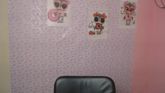 Snapshot of AliceFlirtt_ chatting on January 2025 03:15:02 PM AliceFlirtt online show from January 2025 03:15:02 PM