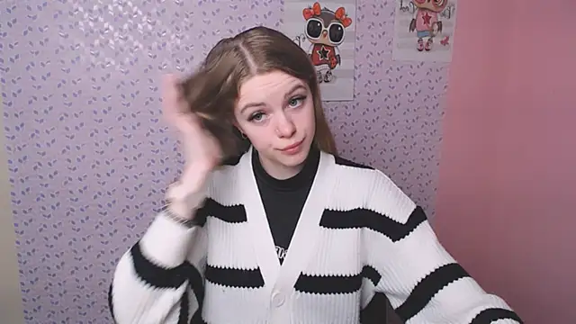 Snapshot of AliceFlirtt_ chatting on January 2025 08:41:01 AM AliceFlirtt online show from January 2025 08:41:01 AM