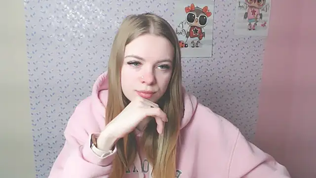 Snapshot of AliceFlirtt_ chatting on February 2025 08:55:01 AM AliceFlirtt online show from February 2025 08:55:01 AM