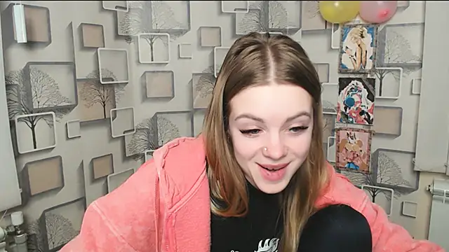 Snapshot of AliceFlirtt_ chatting on February 2025 10:55:01 AM AliceFlirtt online show from February 2025 10:55:01 AM