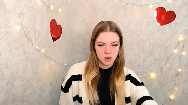 Snapshot of AliceFlirtt_ chatting on February 2025 08:29:02 AM AliceFlirtt online show from February 2025 08:29:02 AM