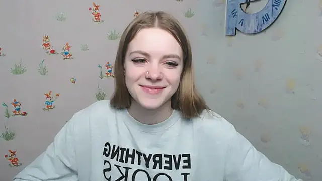 Snapshot of AliceFlirtt_ chatting on March 2025 12:56:02 PM AliceFlirtt online show from March 2025 12:56:02 PM