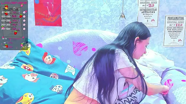 Snapshot of Vanessa_Florence chatting on February 2025 01:23:01 AM Vanessa Florence online show from February 2025 01:23:01 AM