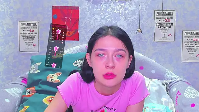 Snapshot of Vanessa_Florence chatting on February 2025 01:21:02 AM Vanessa Florence online show from February 2025 01:21:02 AM