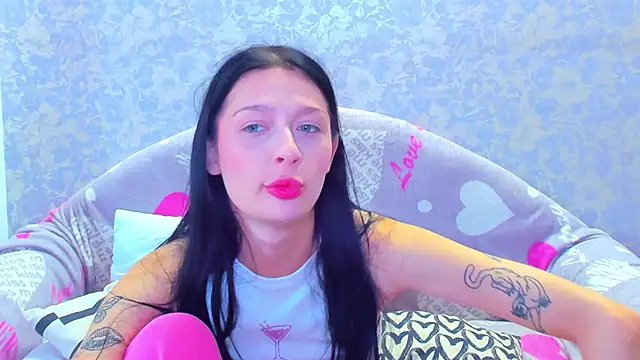 Snapshot of Vanessa_Florence chatting on September 2025 05:29:01 AM Vanessa Florence online show from September 2025 05:29:01 AM