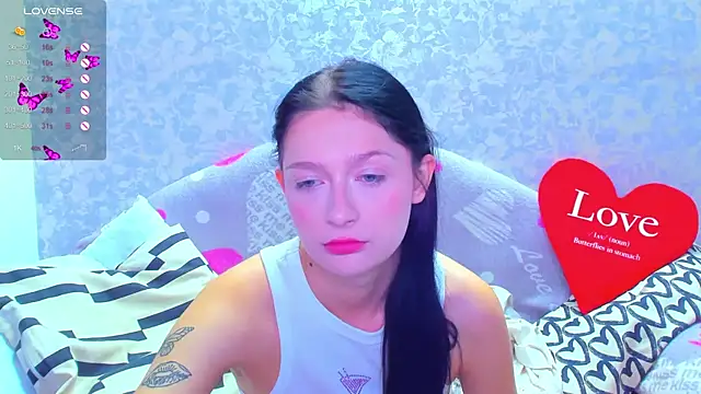 Snapshot of Vanessa_Florence chatting on September 2025 12:54:02 AM Vanessa Florence online show from September 2025 12:54:02 AM