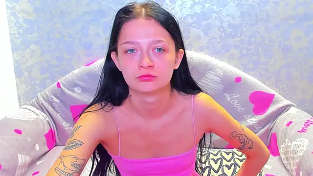 Snapshot of Vanessa_Florence chatting on September 2025 01:32:02 AM Vanessa Florence online show from September 2025 01:32:02 AM