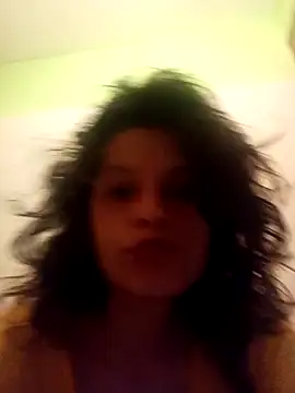 Julieta Paz online show from April 2026 07:33:02 AM