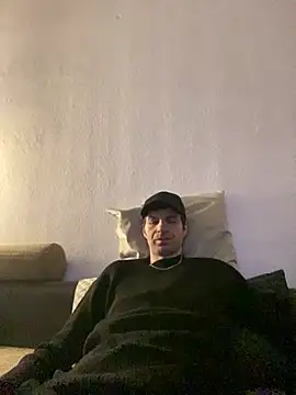 Ricoleckt online show from February 2025 08:06:02 PM