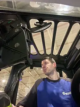 Ricoleckt online show from February 2025 05:54:02 AM