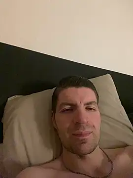 Ricoleckt online show from February 2025 09:57:01 PM