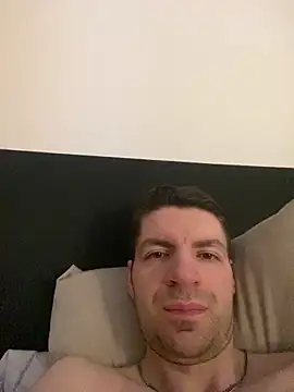 Ricoleckt online show from February 2025 11:09:02 AM