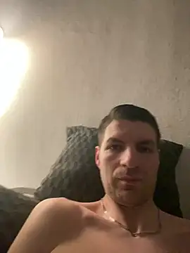 Ricoleckt online show from March 2025 09:11:02 PM