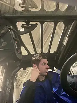 Ricoleckt online show from March 2025 06:21:01 AM