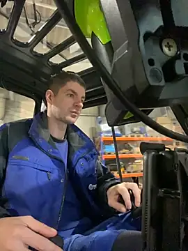 Ricoleckt online show from October 2025 05:42:01 PM