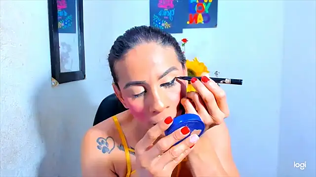 Snapshot of juanblakbigcock chatting on December 2025 03:19:01 PM juanblakbigcock online show from December 2025 03:19:01 PM