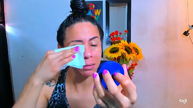 Snapshot of juanblakbigcock chatting on March 2026 04:11:01 PM juanblakbigcock online show from March 2026 04:11:01 PM