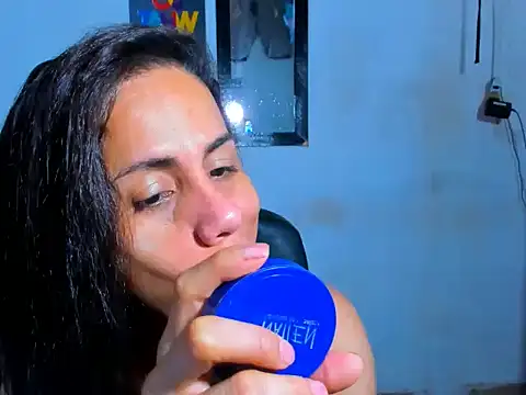 Snapshot of juanblakbigcock chatting on April 2026 09:09:01 PM juanblakbigcock online show from April 2026 09:09:01 PM