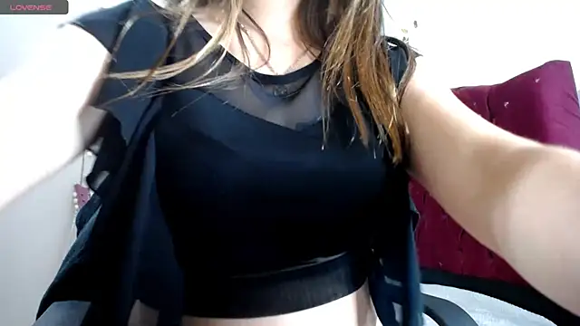 Snapshot of Luna_girlhot_ chatting on December 2024 07:19:02 PM Luna girlhot online show from December 2024 07:19:02 PM