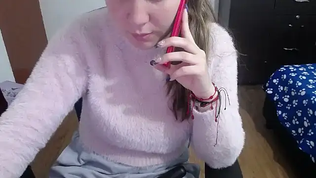 Snapshot of Luna_girlhot_ chatting on February 2025 01:33:01 PM Luna girlhot online show from February 2025 01:33:01 PM