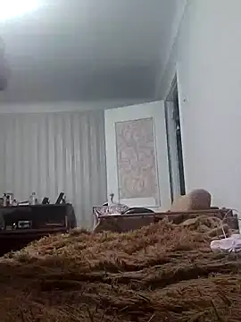 Snapshot of emeli_moon chatting on February 2025 10:00:02 PM emeli moon online show from February 2025 10:00:02 PM