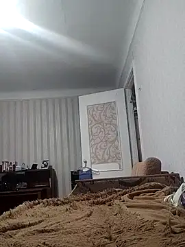 Snapshot of emeli_moon chatting on March 2025 01:24:01 AM emeli moon online show from March 2025 01:24:01 AM