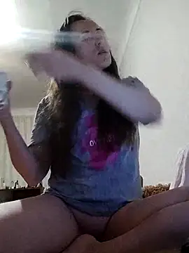 Snapshot of emeli_moon chatting on October 2025 07:53:01 PM emeli moon online show from October 2025 07:53:01 PM