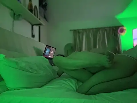 Snapshot of VersGuy24 chatting on February 2026 05:36:02 AM VersGuy24 online show from February 2026 05:36:02 AM