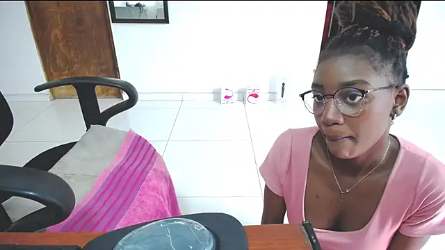 submissive black whore online show from May 2026 02:12:01 PM