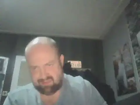 Snapshot of Prehistorixxx2686 chatting on January 2025 10:15:02 PM Prehistorixxx2686 online show from January 2025 10:15:02 PM