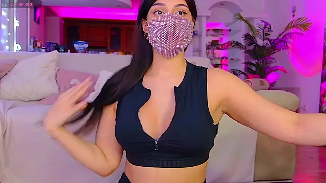 Snapshot of the_sabenna chatting on February 2026 05:17:02 PM the sabenna online show from February 2026 05:17:02 PM