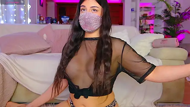 Snapshot of the_sabenna chatting on February 2026 02:23:02 PM the sabenna online show from February 2026 02:23:02 PM