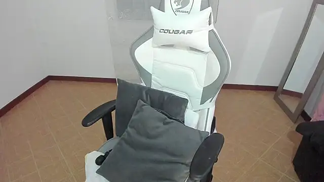 samantha  wilson online show from January 2025 10:59:01 PM