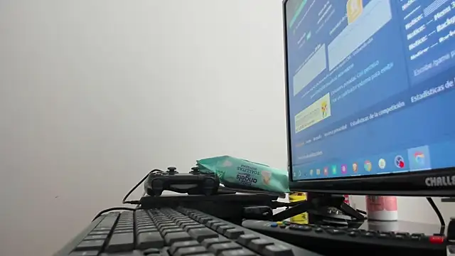 samantha  wilson online show from December 2025 03:09:02 PM