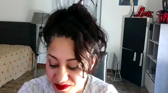 Snapshot of danasantoreal chatting on January 2025 03:44:02 PM danasantoreal online show from January 2025 03:44:02 PM