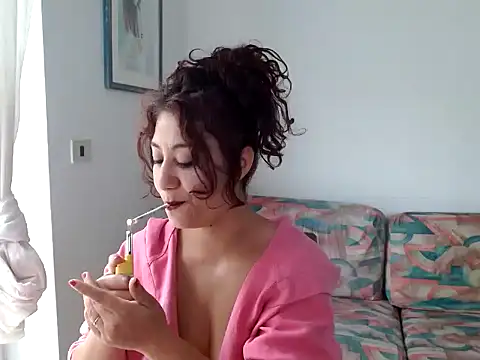 danasantoreal online show from September 2025 02:30:01 PM