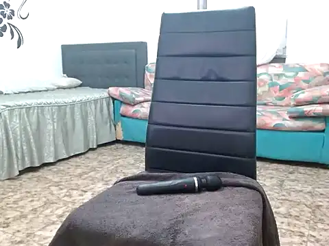 Snapshot of danasantoreal chatting on November 2025 04:28:01 PM danasantoreal online show from November 2025 04:28:01 PM