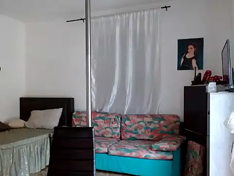 Snapshot of danasantoreal chatting on December 2025 08:45:01 AM danasantoreal online show from December 2025 08:45:01 AM