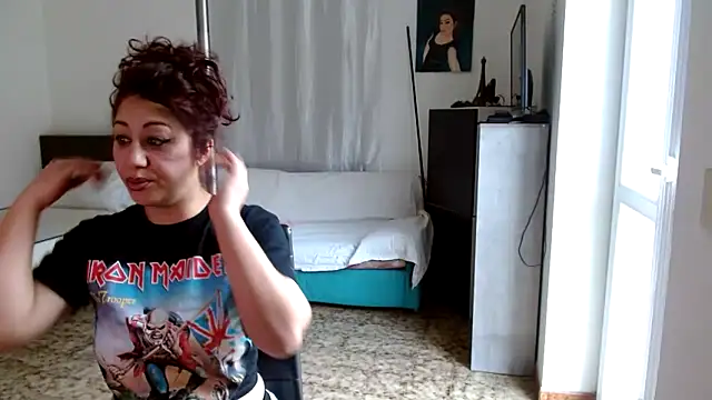 Snapshot of danasantoreal chatting on February 2026 08:42:01 AM danasantoreal online show from February 2026 08:42:01 AM