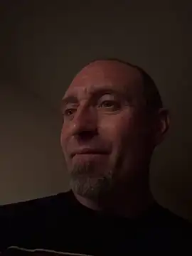 El Gizmo online show from December 2024 07:36:02 AM