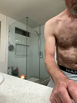 El Gizmo online show from September 2025 07:44:02 AM