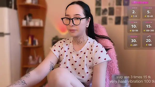 Snapshot of AnastasiaSun chatting on February 2025 07:23:01 AM AnastasiaSun online show from February 2025 07:23:01 AM