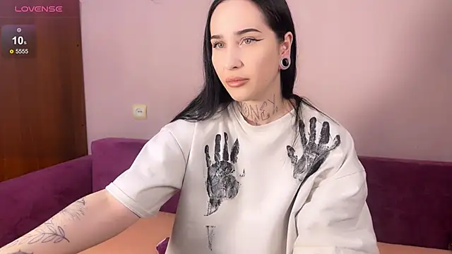 Snapshot of AnastasiaSun chatting on November 2025 03:25:02 PM AnastasiaSun online show from November 2025 03:25:02 PM