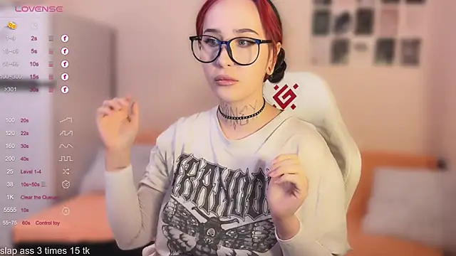 Snapshot of AnastasiaSun chatting on January 2026 04:34:01 PM AnastasiaSun online show from January 2026 04:34:01 PM