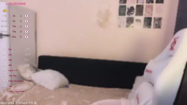 Snapshot of AnastasiaSun chatting on February 2026 01:40:01 PM AnastasiaSun online show from February 2026 01:40:01 PM